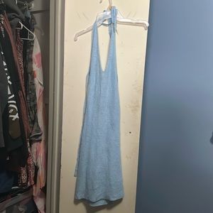 1xl baby blue back less dress